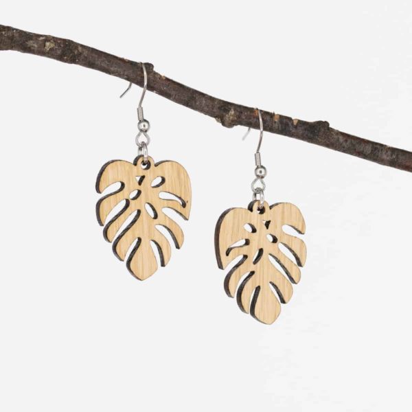 Boucles d'oreilles en bois  Monstera – Image 2