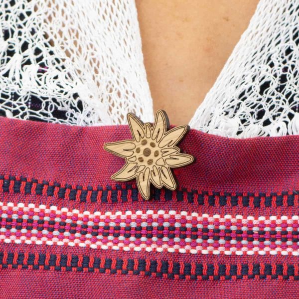 Broche en bois de chêne, Edelweiss – Image 4