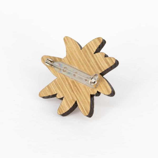 Broche en bois de chêne, Edelweiss – Image 3