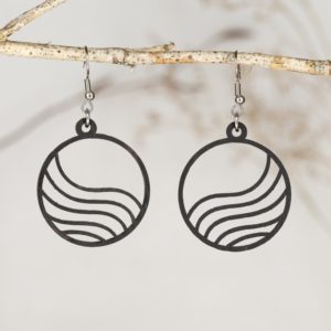 Boucles d'oreilles en bois de chêne ébonisées, Grande Vague