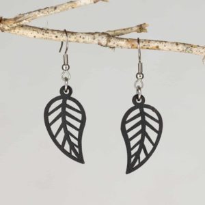 Boucles d'oreilles en bois de chêne ébonisées, Feuille Simple