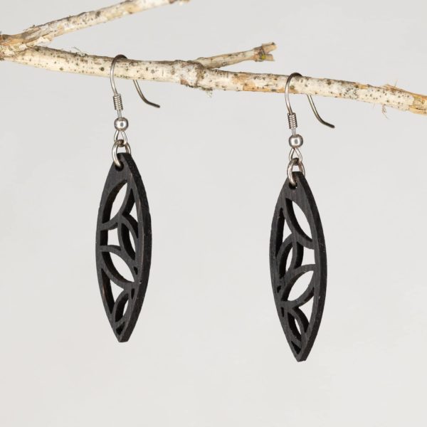 Boucles d'oreilles en bois de chêne ébonisées, Surf – Image 2
